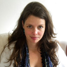 Tatiana Pires Azevedo